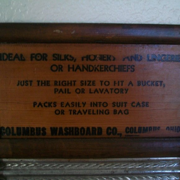 Vintage Dubl Handi Washboard Dutch Cleanser Cross Stitch Note and Key Holder - Picture 4 of 7